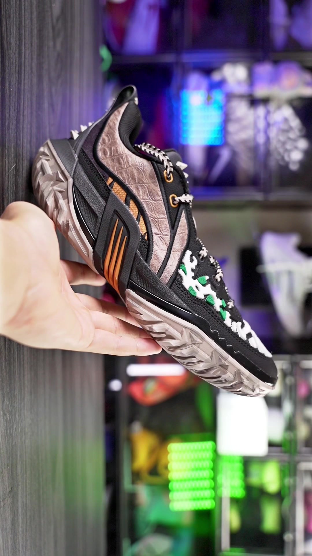 @Thesoledrop