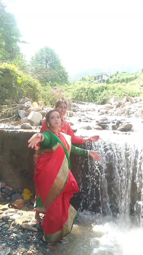 @sumi♥️♥️Lohani