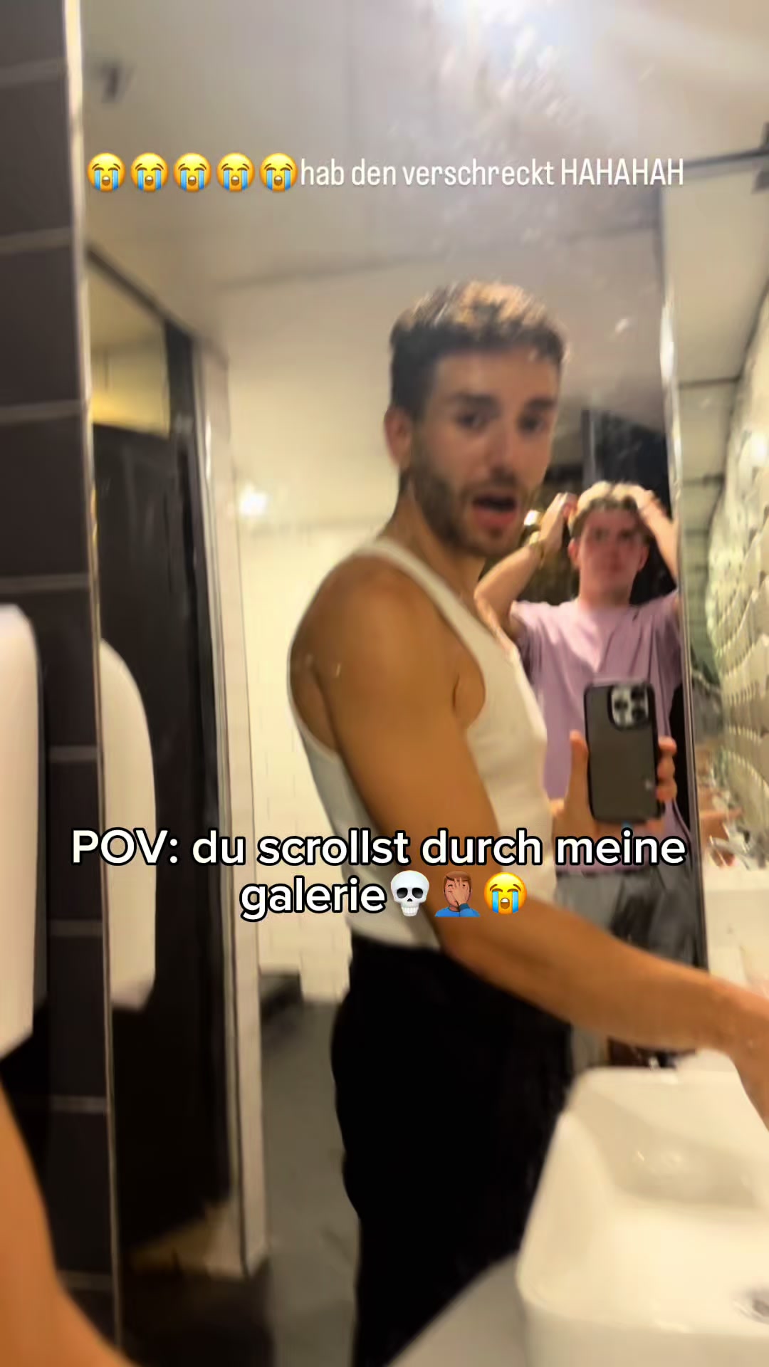 @SAMMY🧜♀️
