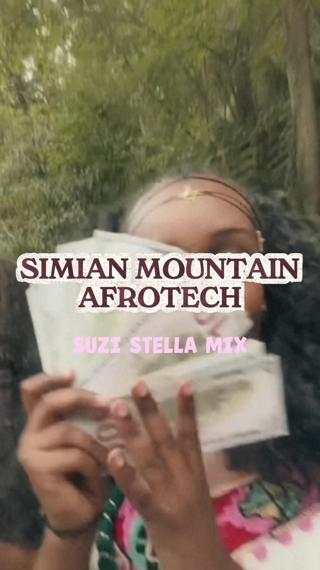 @Suzi Stella🌟