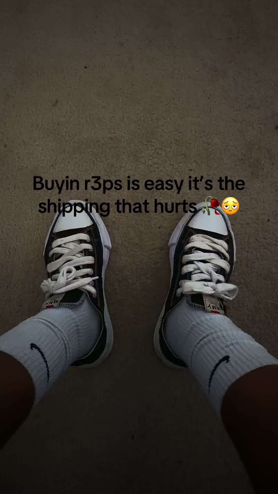 @⃟