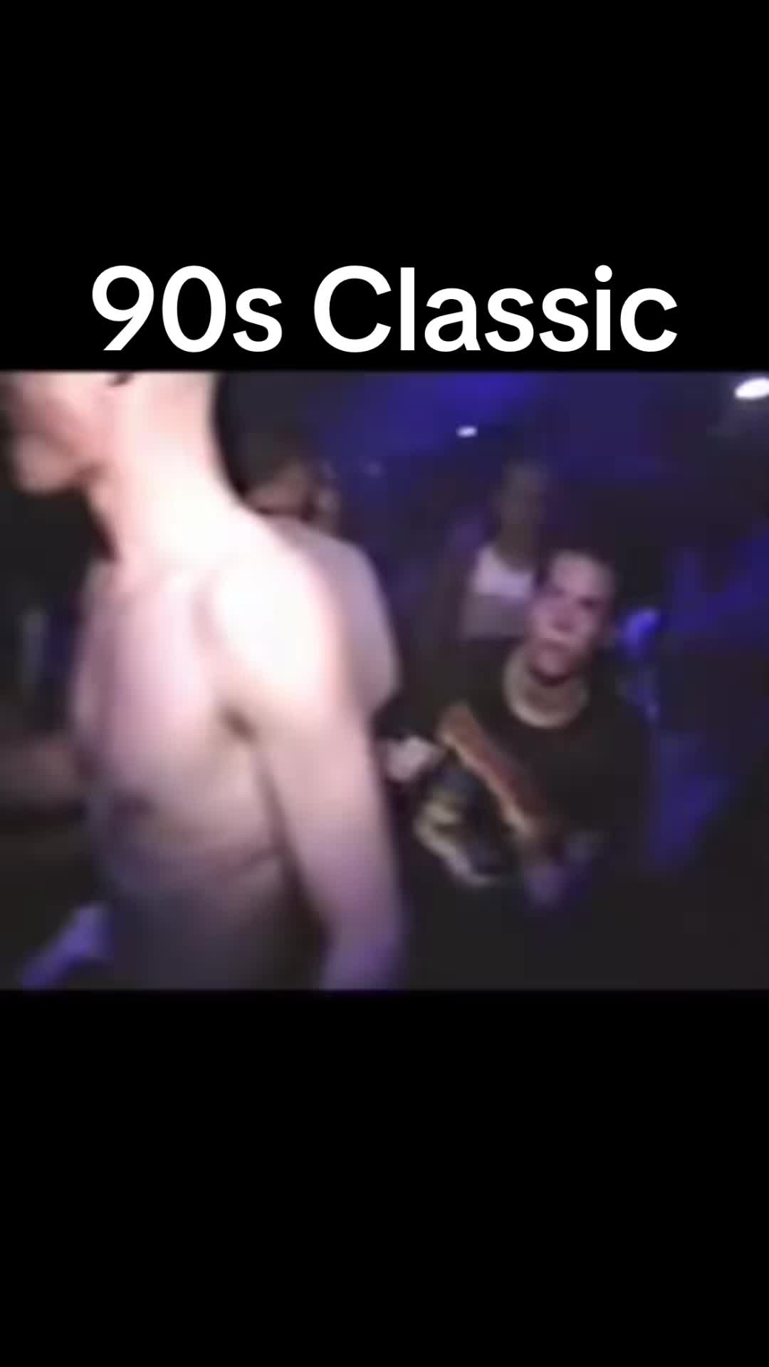 @No Phone 📵 Just Rave🕺