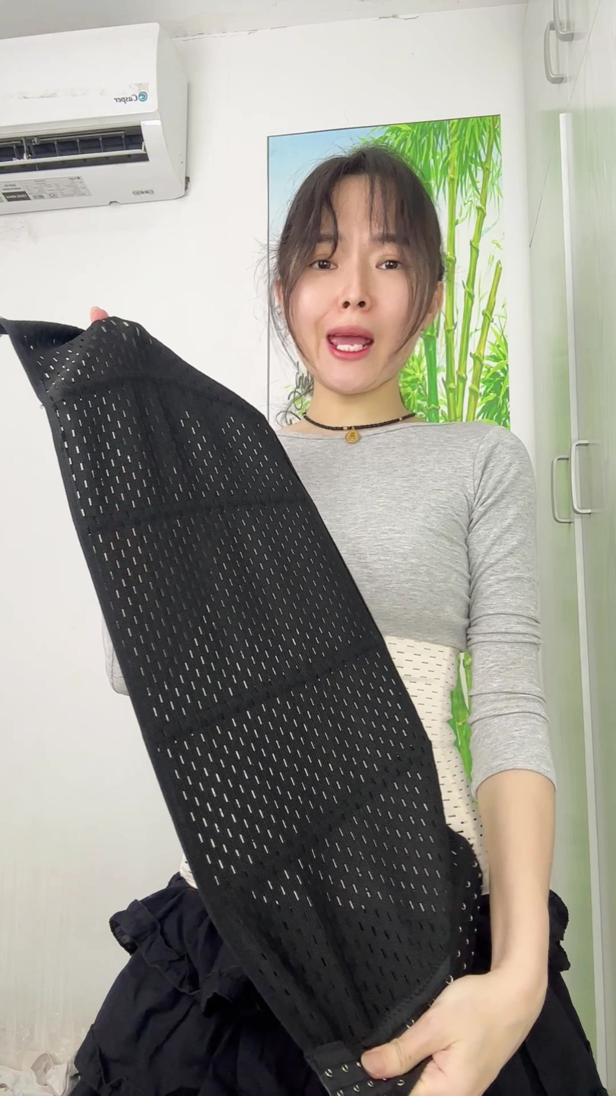 @H&ecirc;u n&egrave;