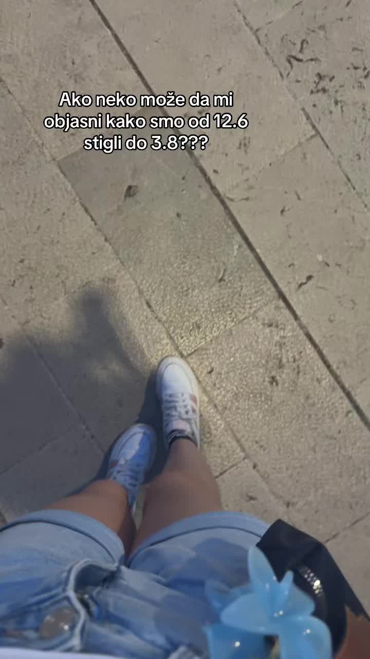 @𝓜𝓲𝓪