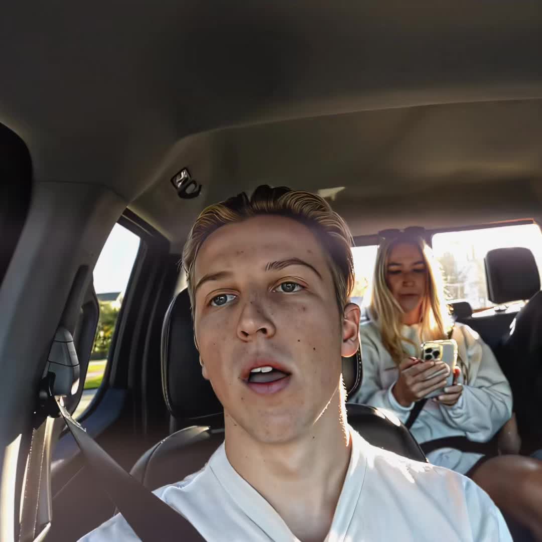 @𝐅𝟏 𝐋𝐈𝐆𝐇𝐓
