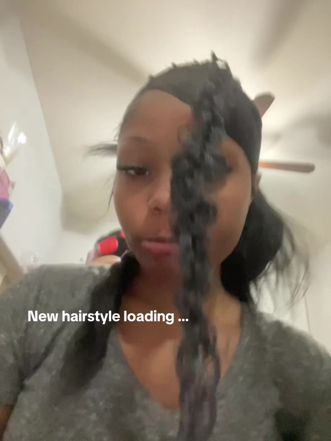 @moni 𖣂