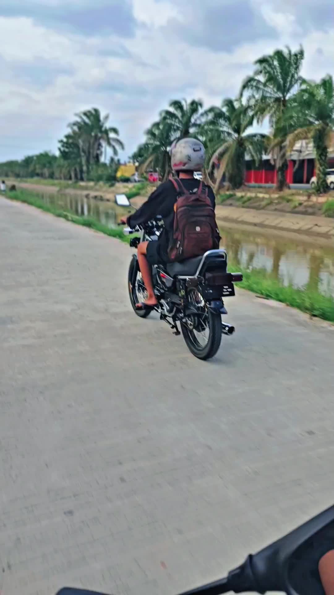 @Arifinuye013