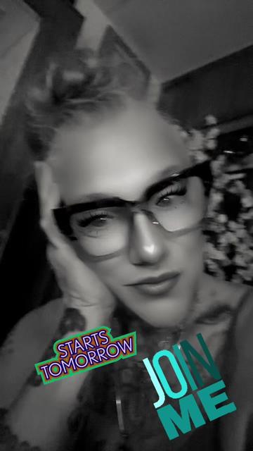 @Leighna Queen of Trolls