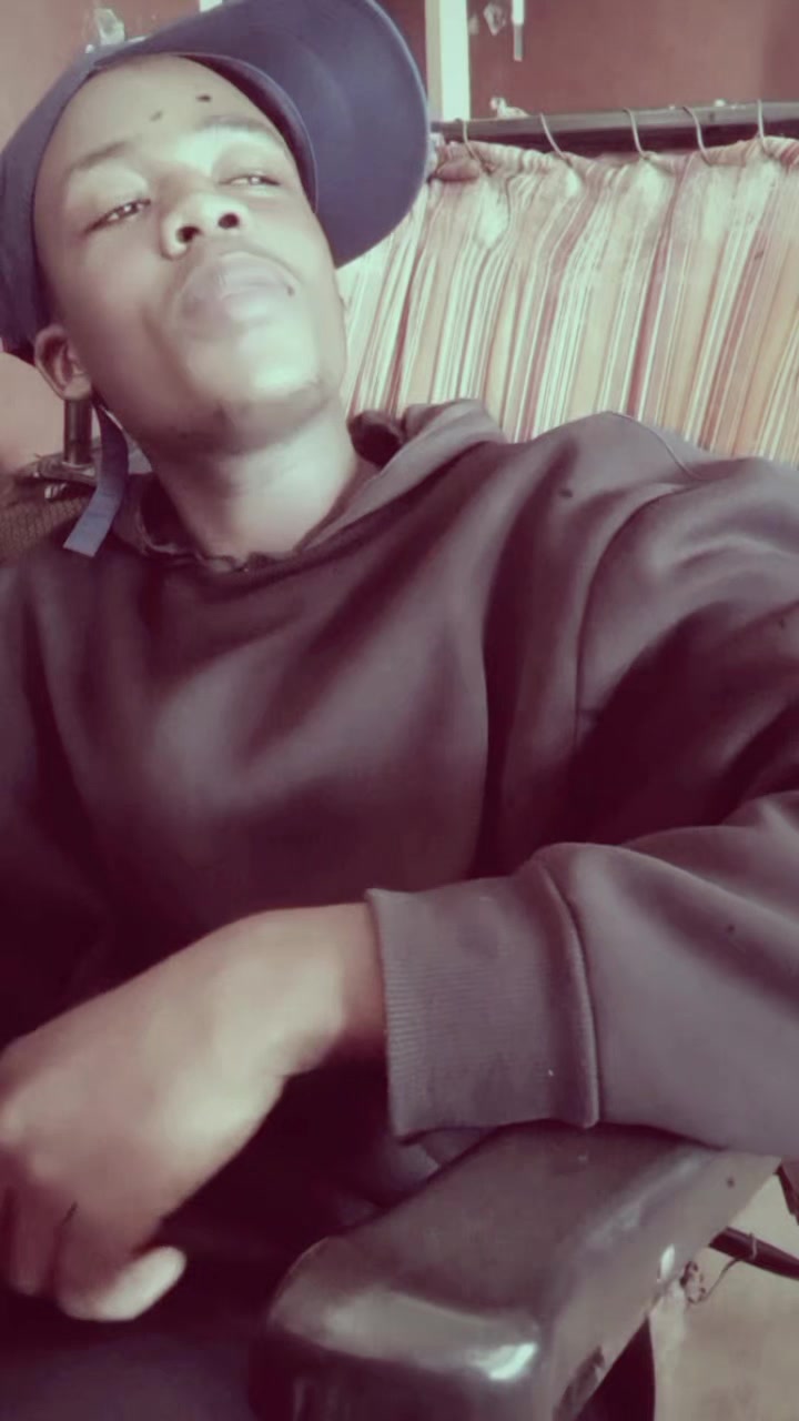@Thabo_B_Phale.🧀🐁