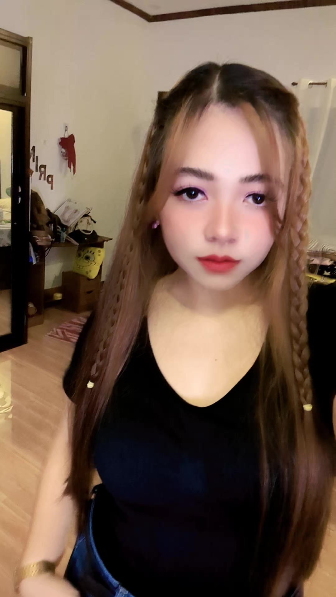 @sweetly.jeeneell