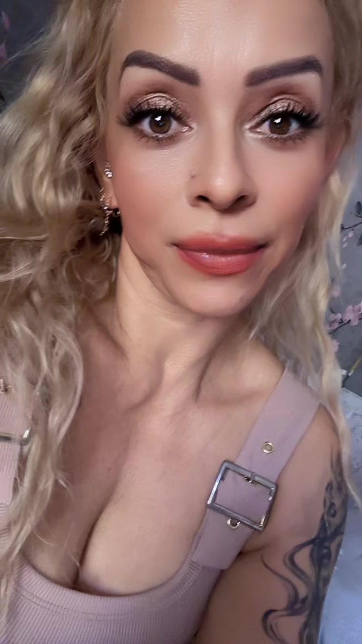 @Juanitabox