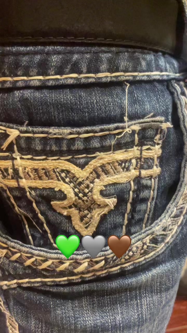 @xaislesss