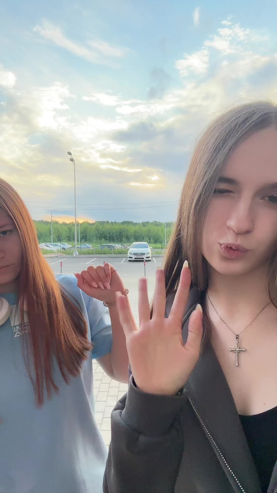 @дашк