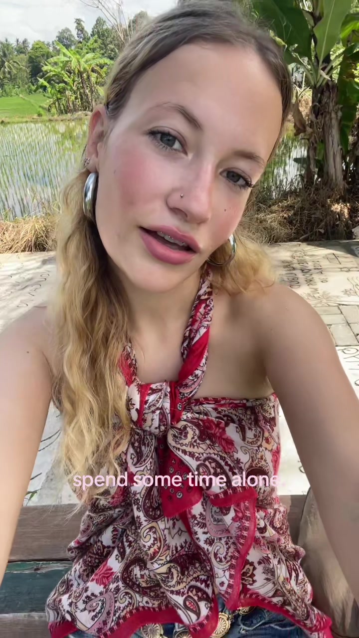 @hannah ❀⋆.ೃ࿔