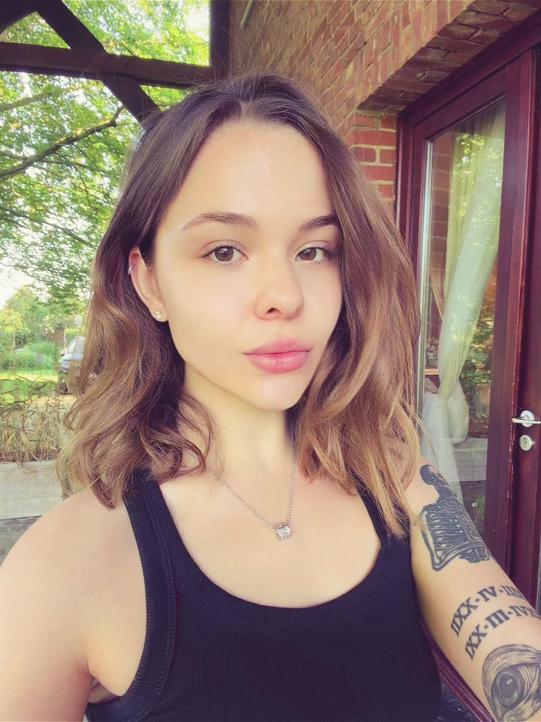 @👸🏻
