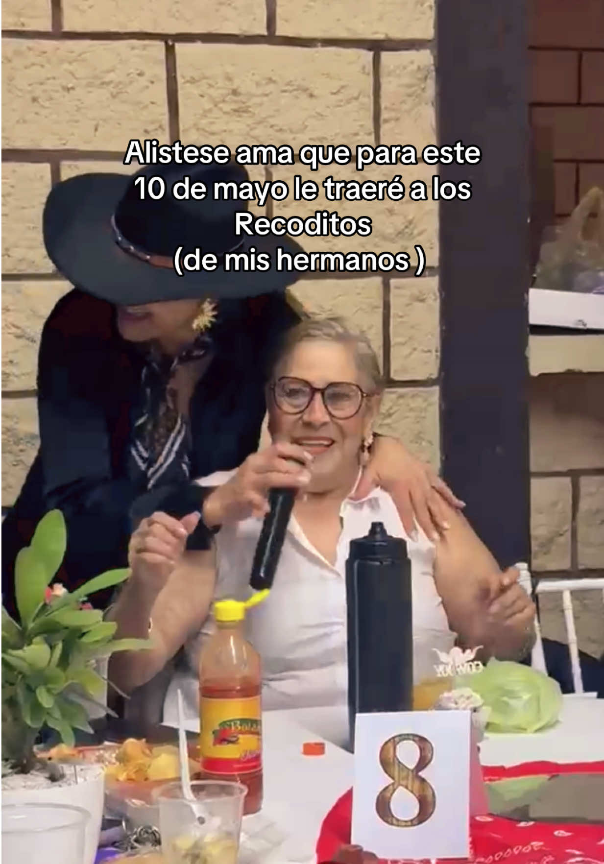 @connieroblesd08