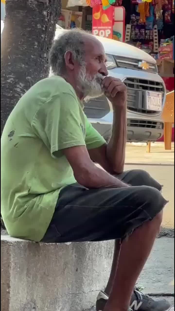 @ARMANDO.V.