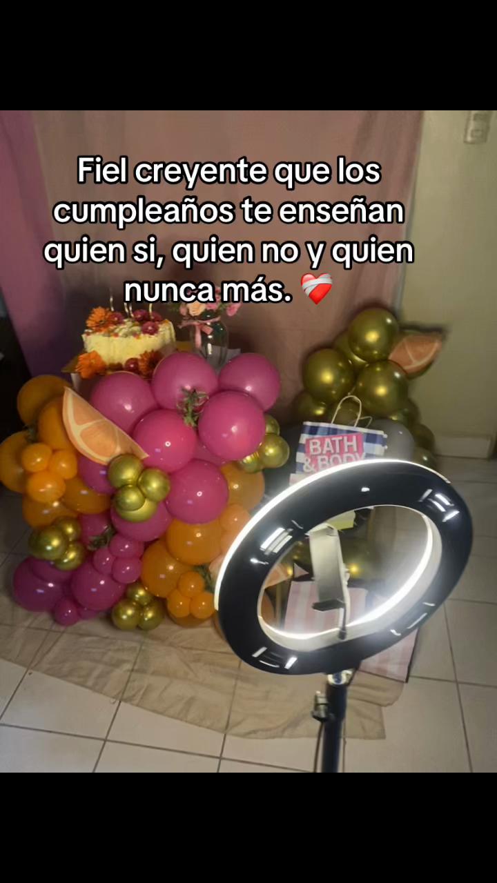 @✨Saminy Arias🦈⚓️✨
