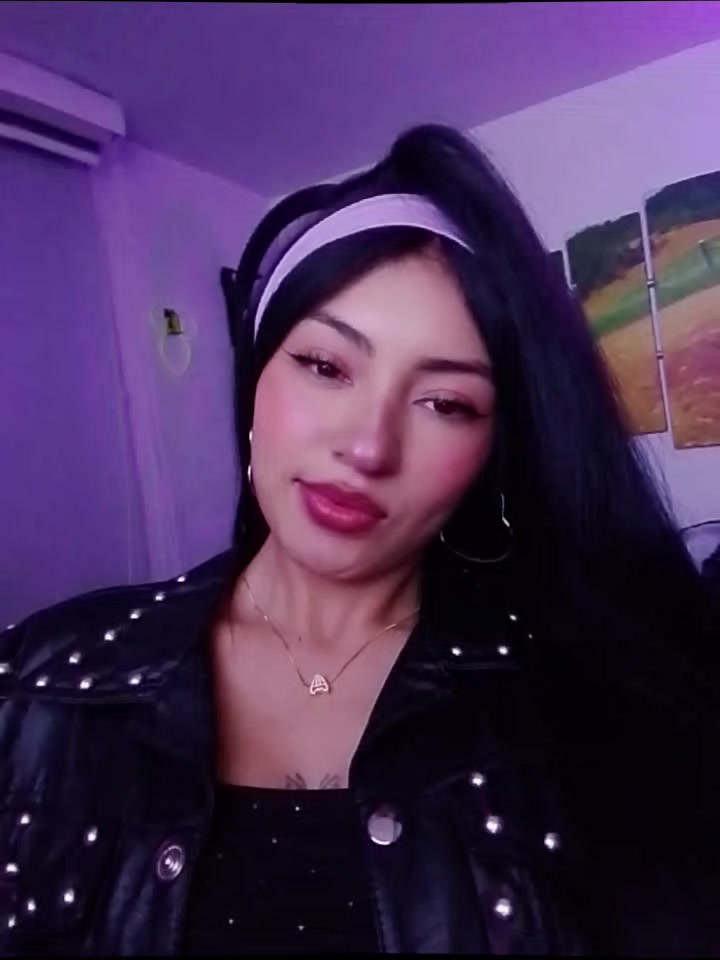 @𝓐𝔂𝓵𝓲𝓷.𝓫𝓵𝓸𝓸𝓶🦋🫧