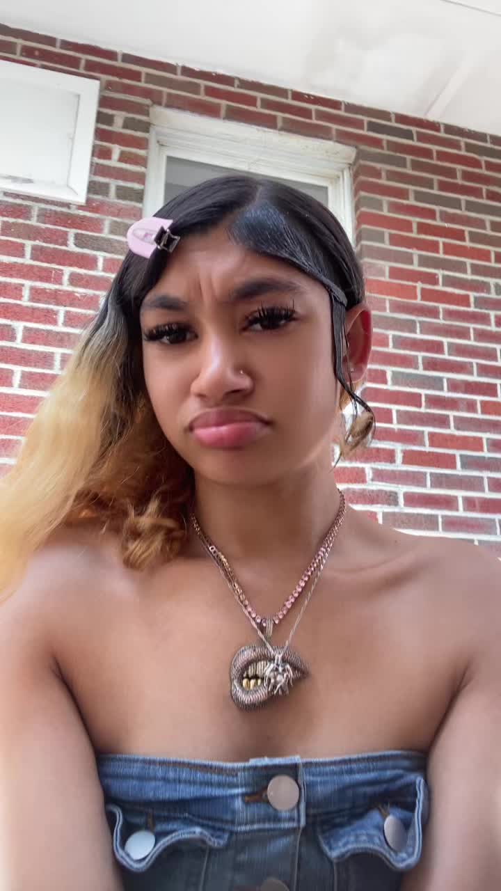 @Jay The Gemini👸🏽💴🎀