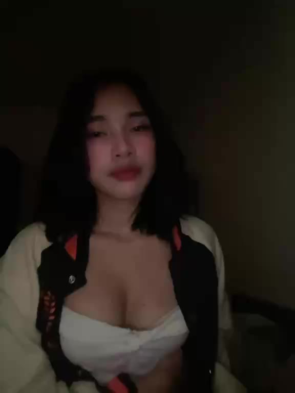 @🙂