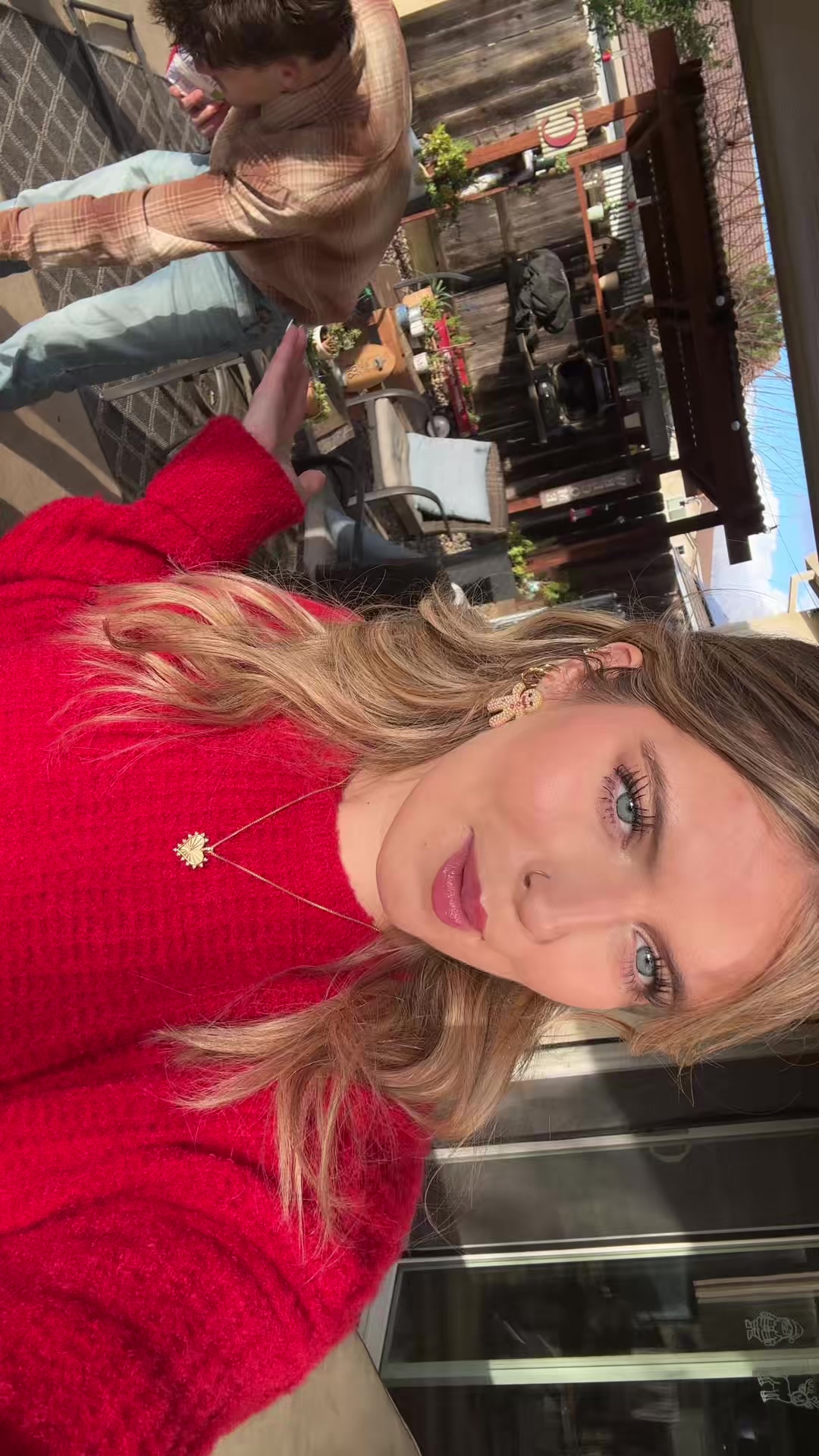 @avaaaa