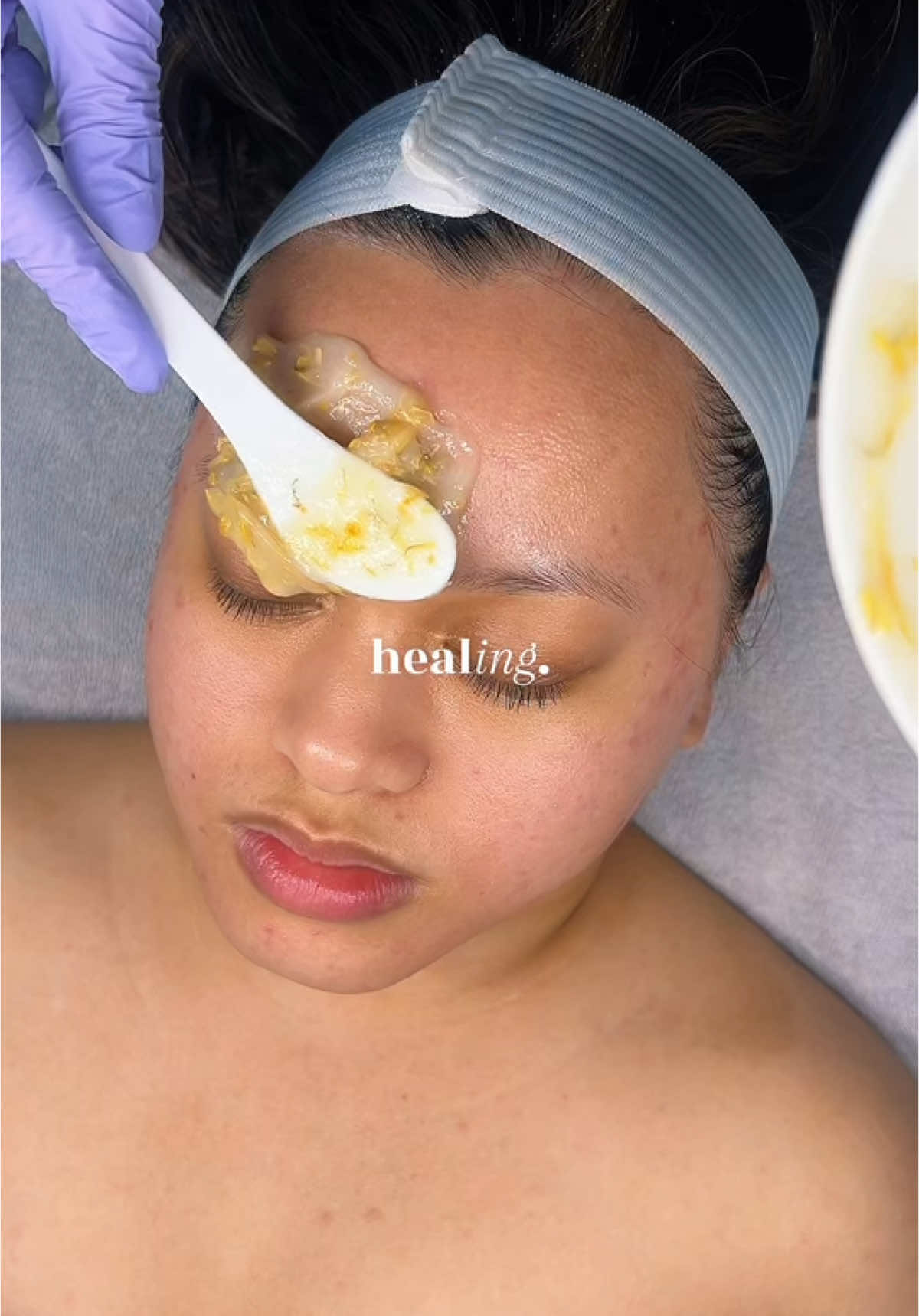 @mnmlsmbeauty