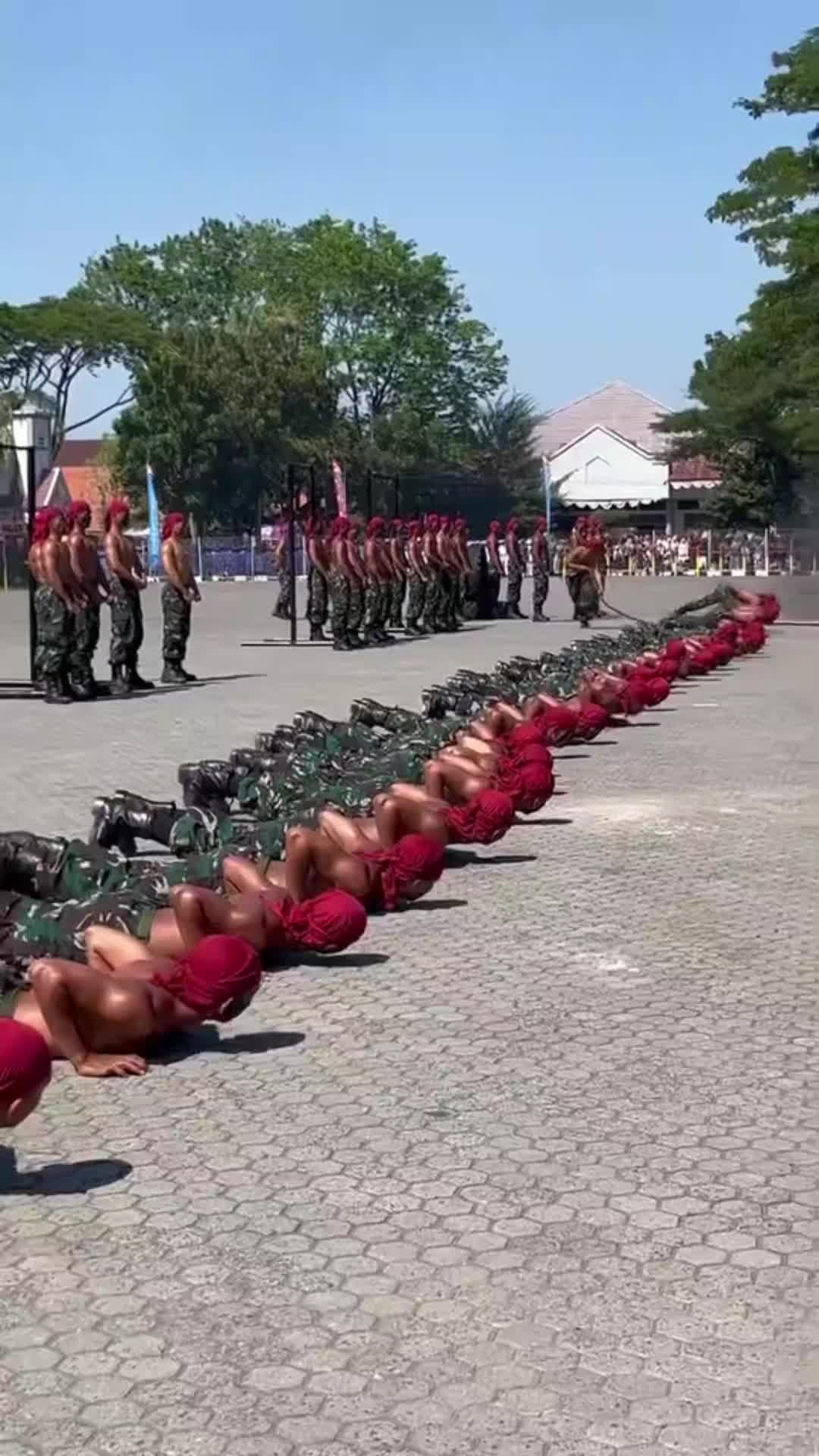 @US ARMY 🇺🇲