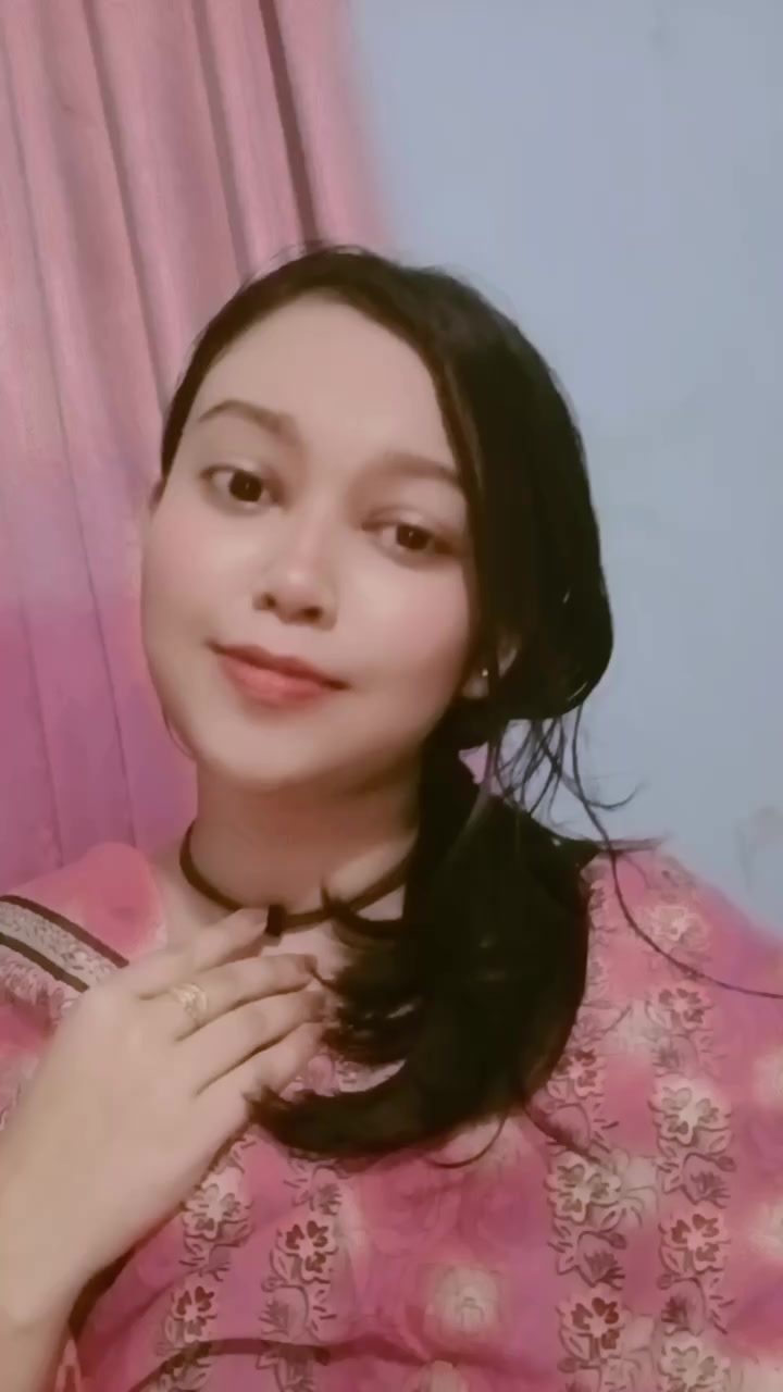 @mirror girl.. 🌸😌❤️