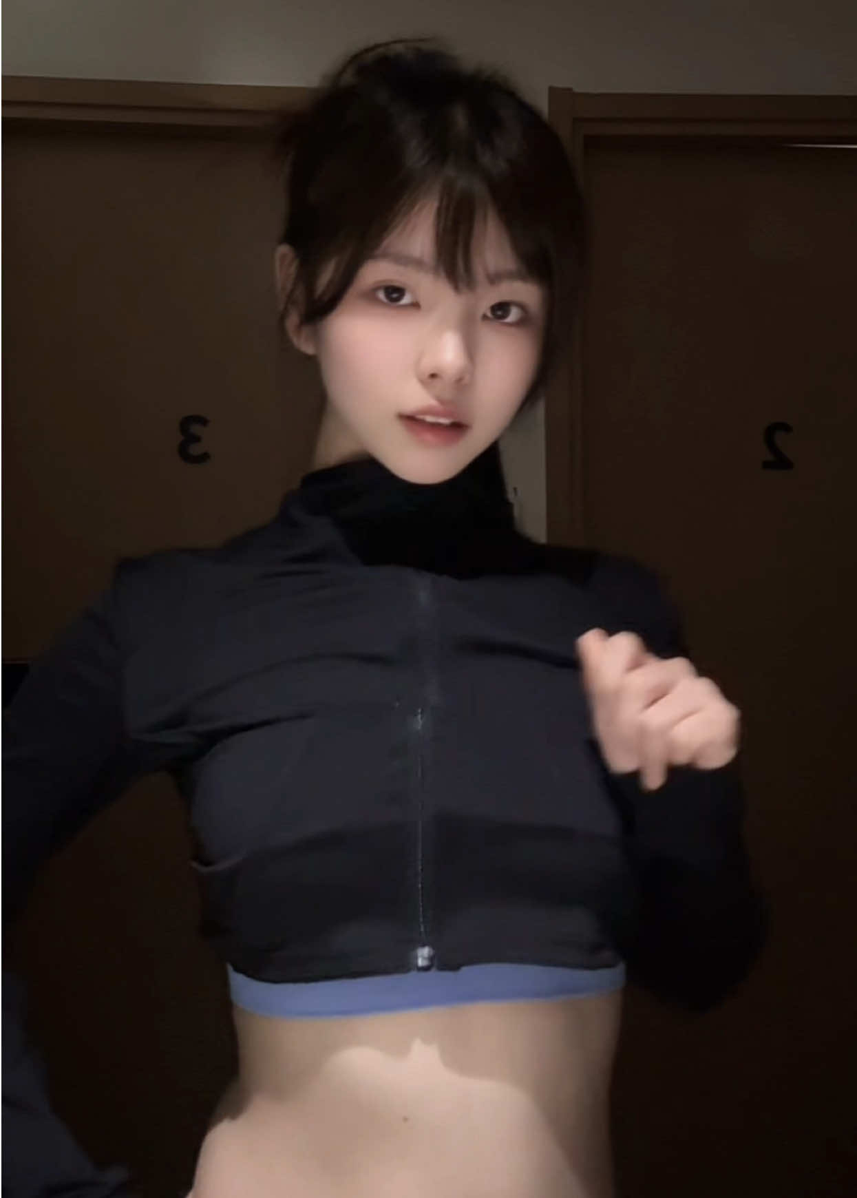 @lu