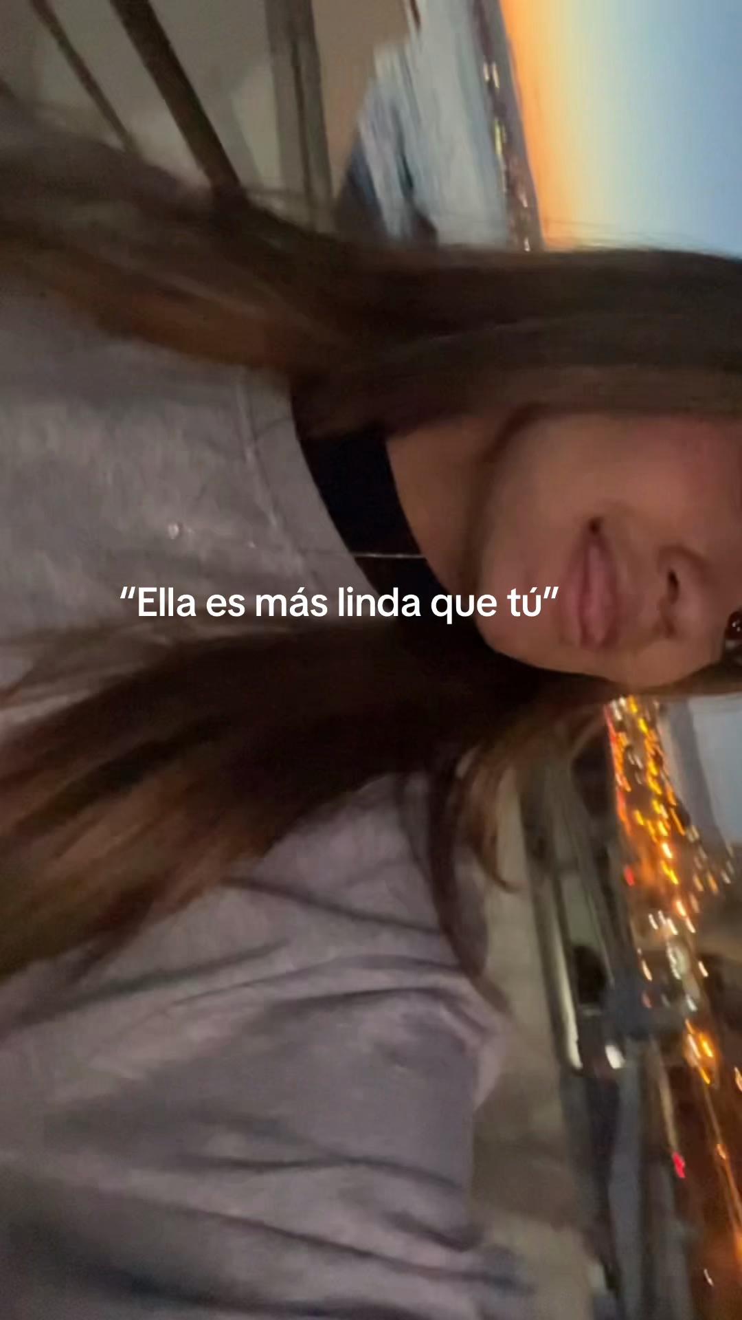 @danielaaa_1215