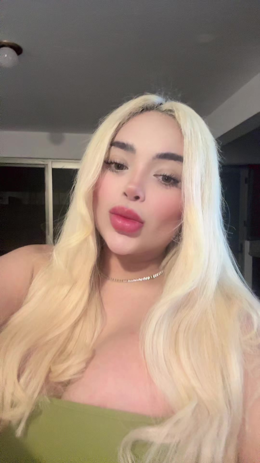 @1710lamu&ntilde;eca