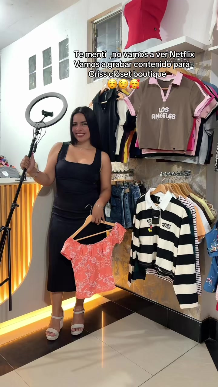 @criss closet-boutique