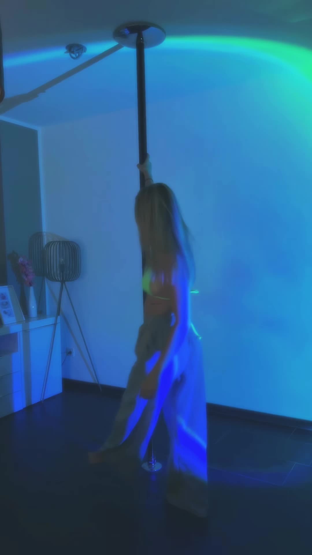 @๐ฃ๐ผ๐น๐ฒ๐๐๐๐ฒ๐น๐ถ๐ป๐ฒ๐ฉท