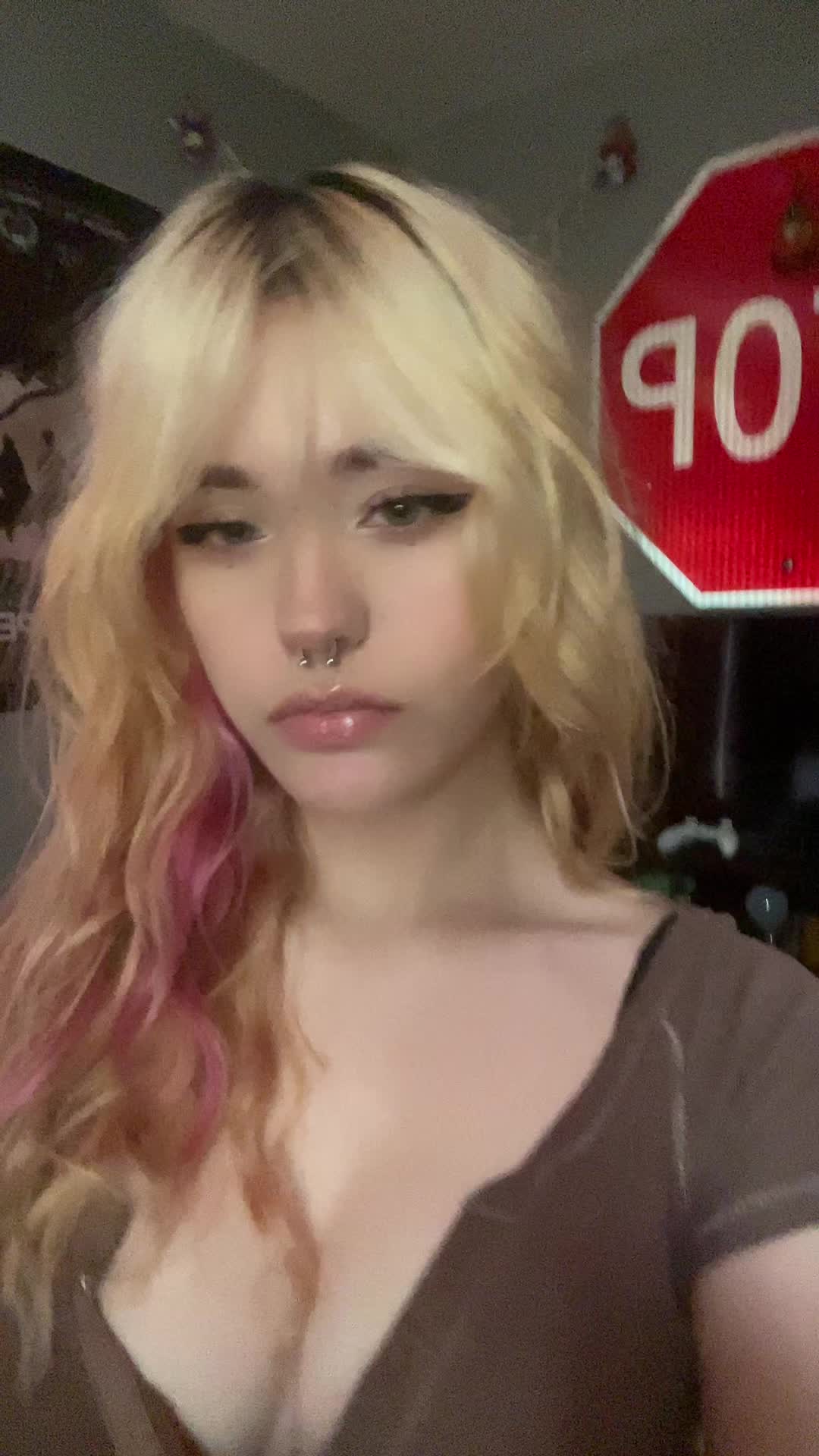 @🫧