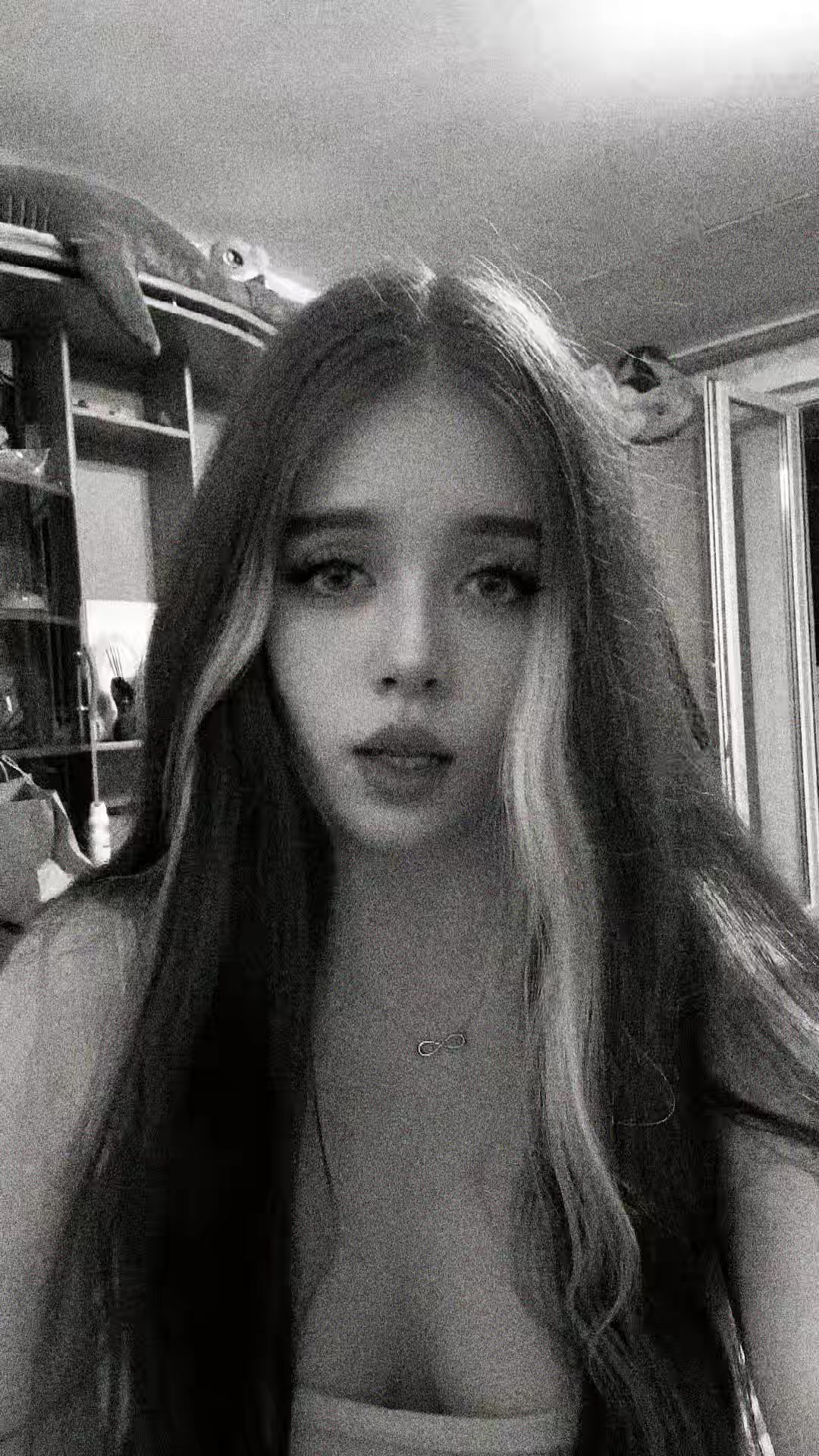 @Манюня