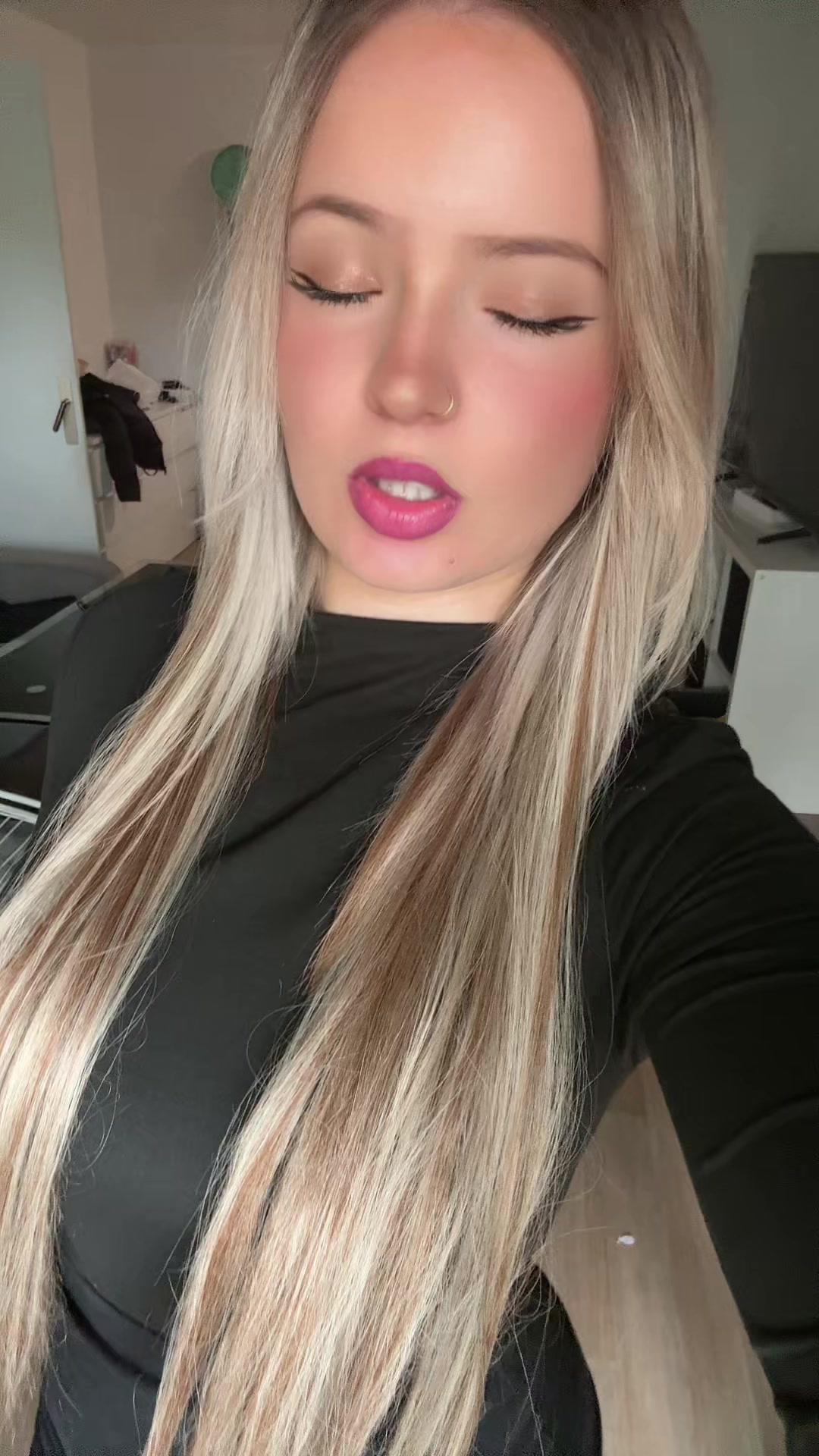 @oupsi_.2