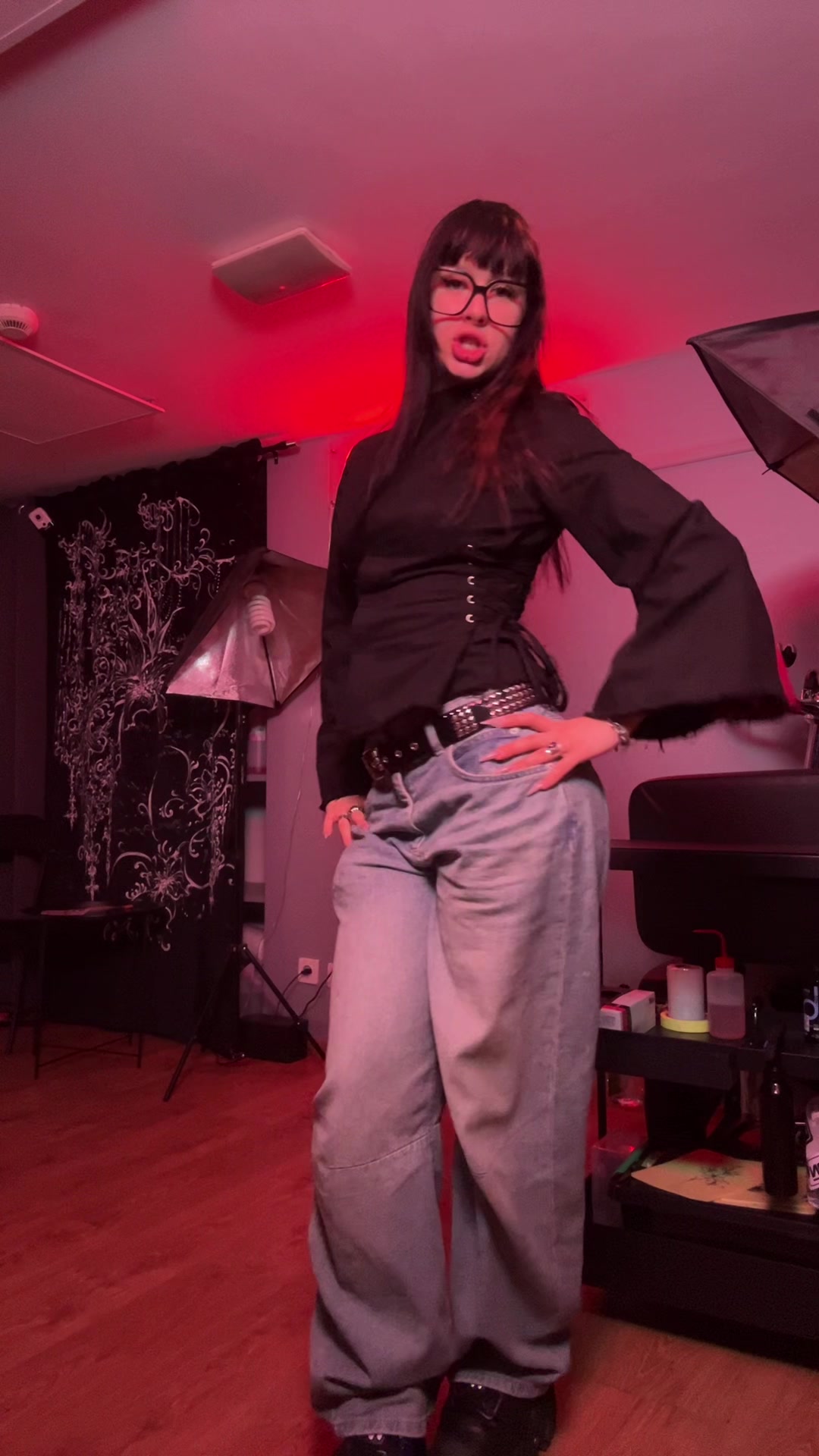 @DAMINIKA