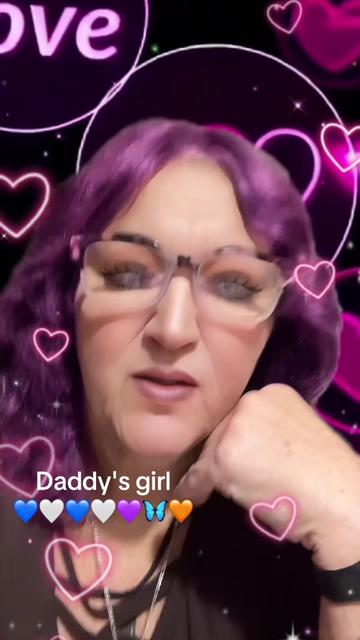 @💙🤍Daddy's girl 💜🦋