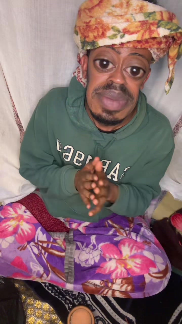@Amanye አኮሌ