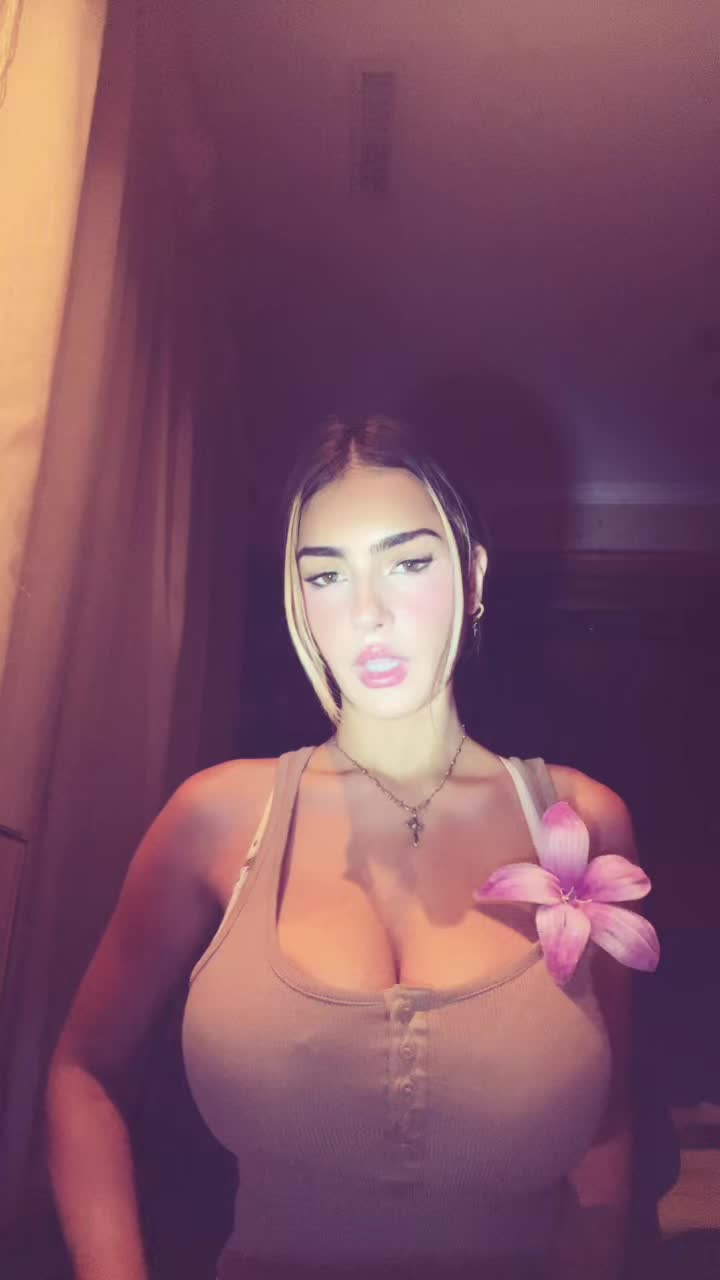 @mel_hootty