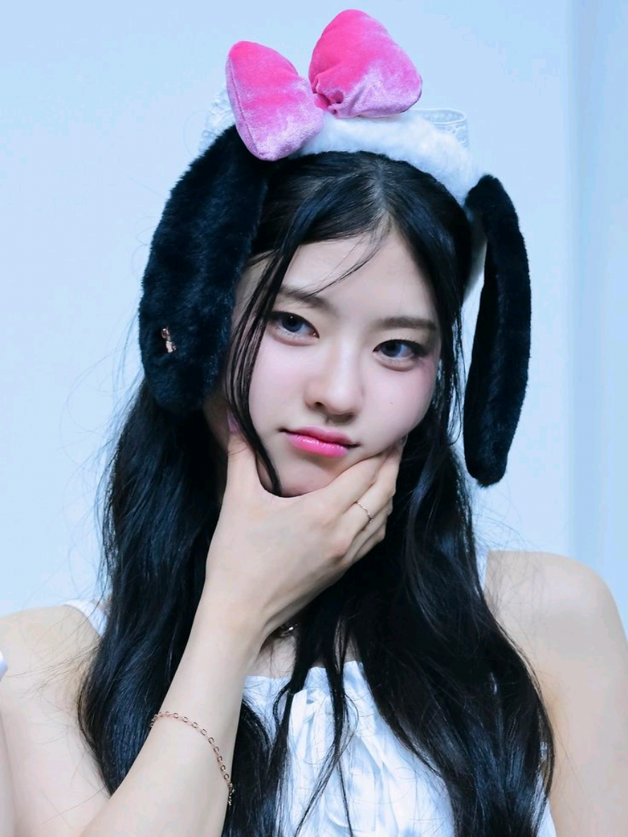 @KIIVELY _ HUB 1๐
