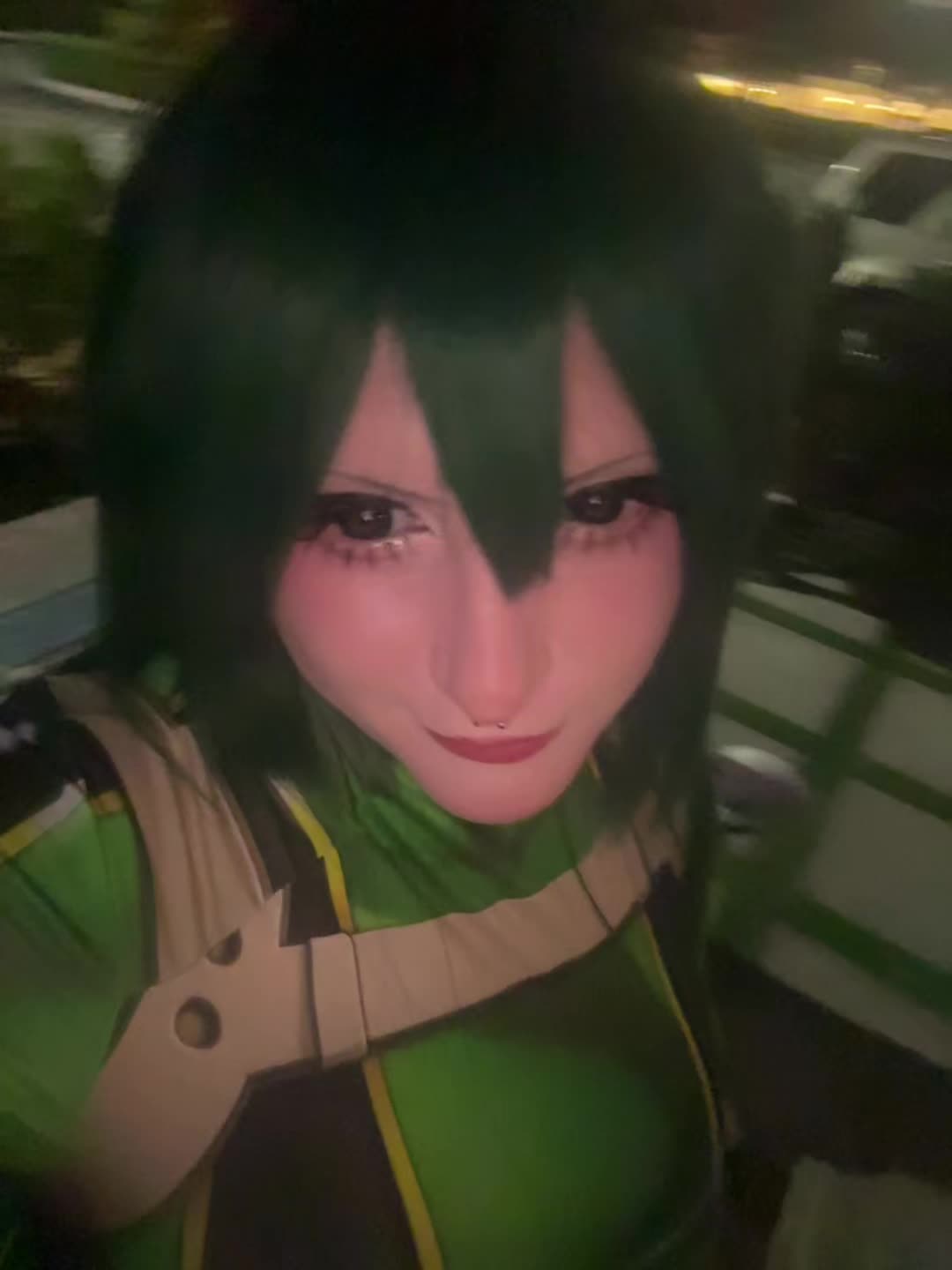 @\( &acute; ▽ ` )/ ☆彡
