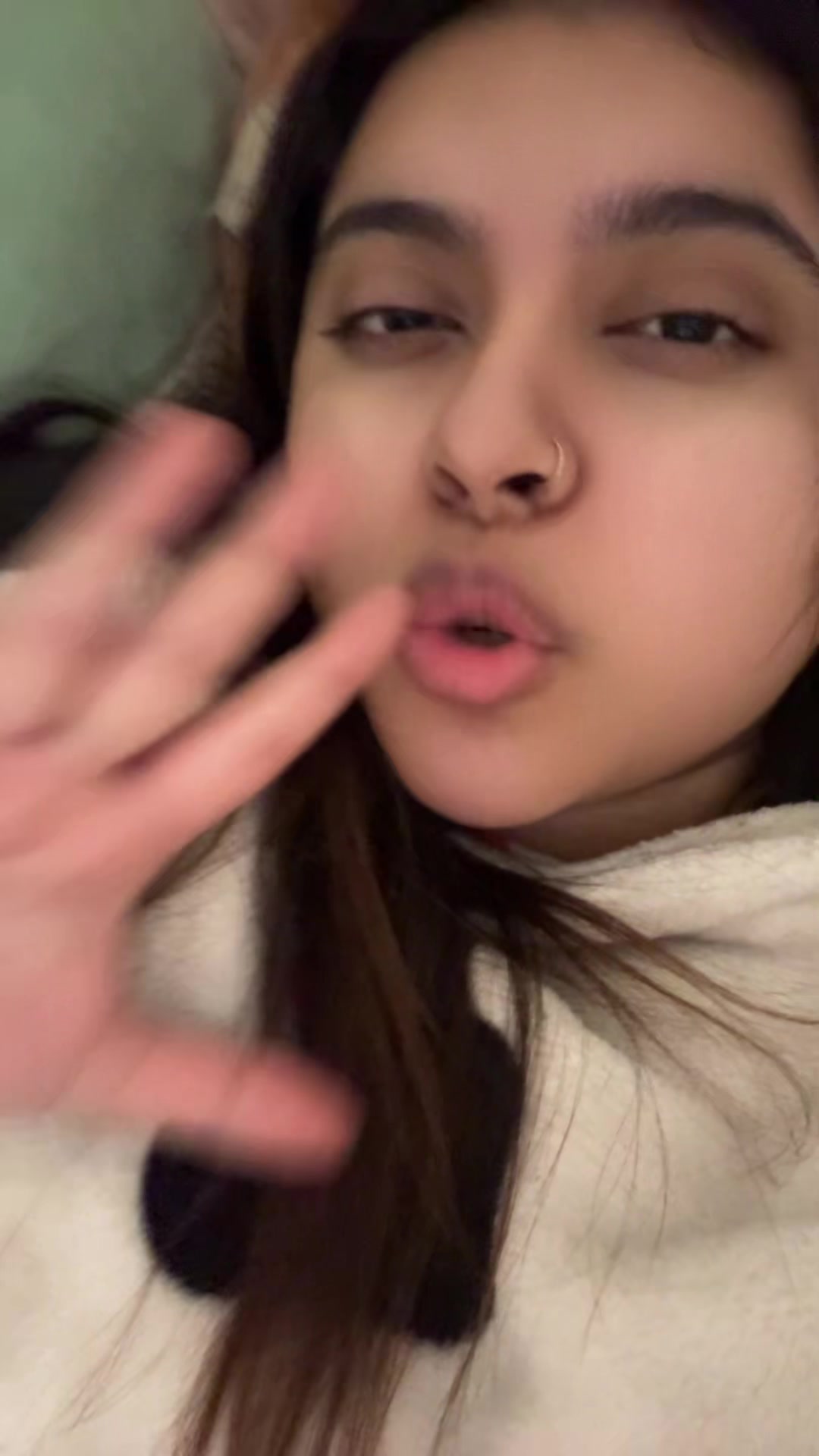 @V🫧
