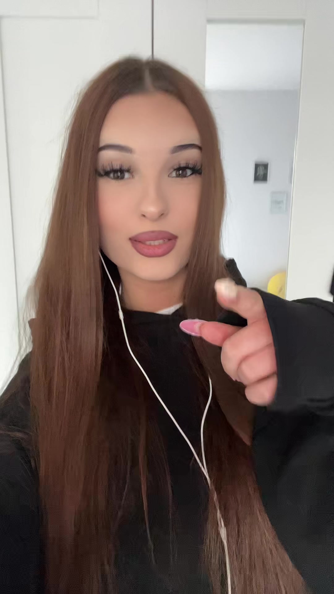 @𝓷𝓪𝓭𝓲𝓪♡