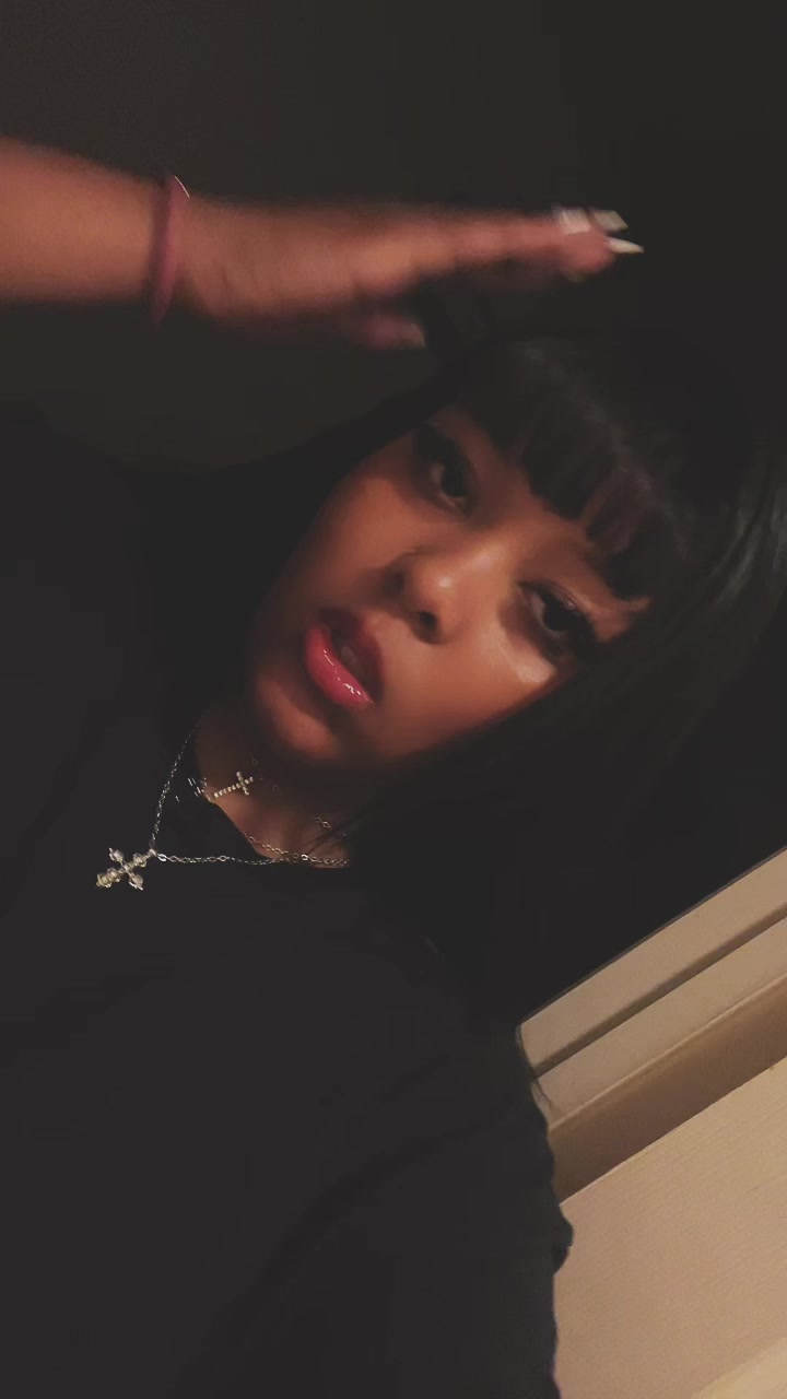 @Kiss€st0_niyah