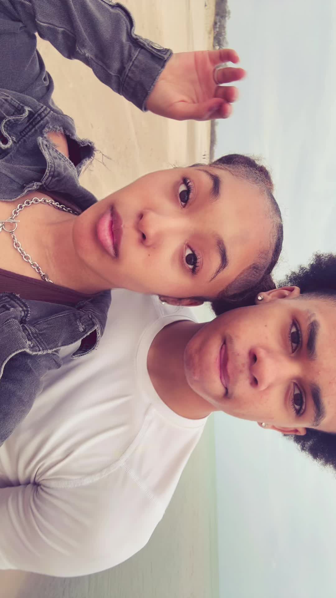 @angie & jonjon🥹👩🏽❤️👨🏻