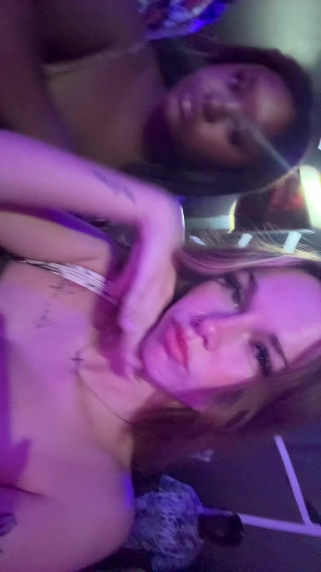 @j