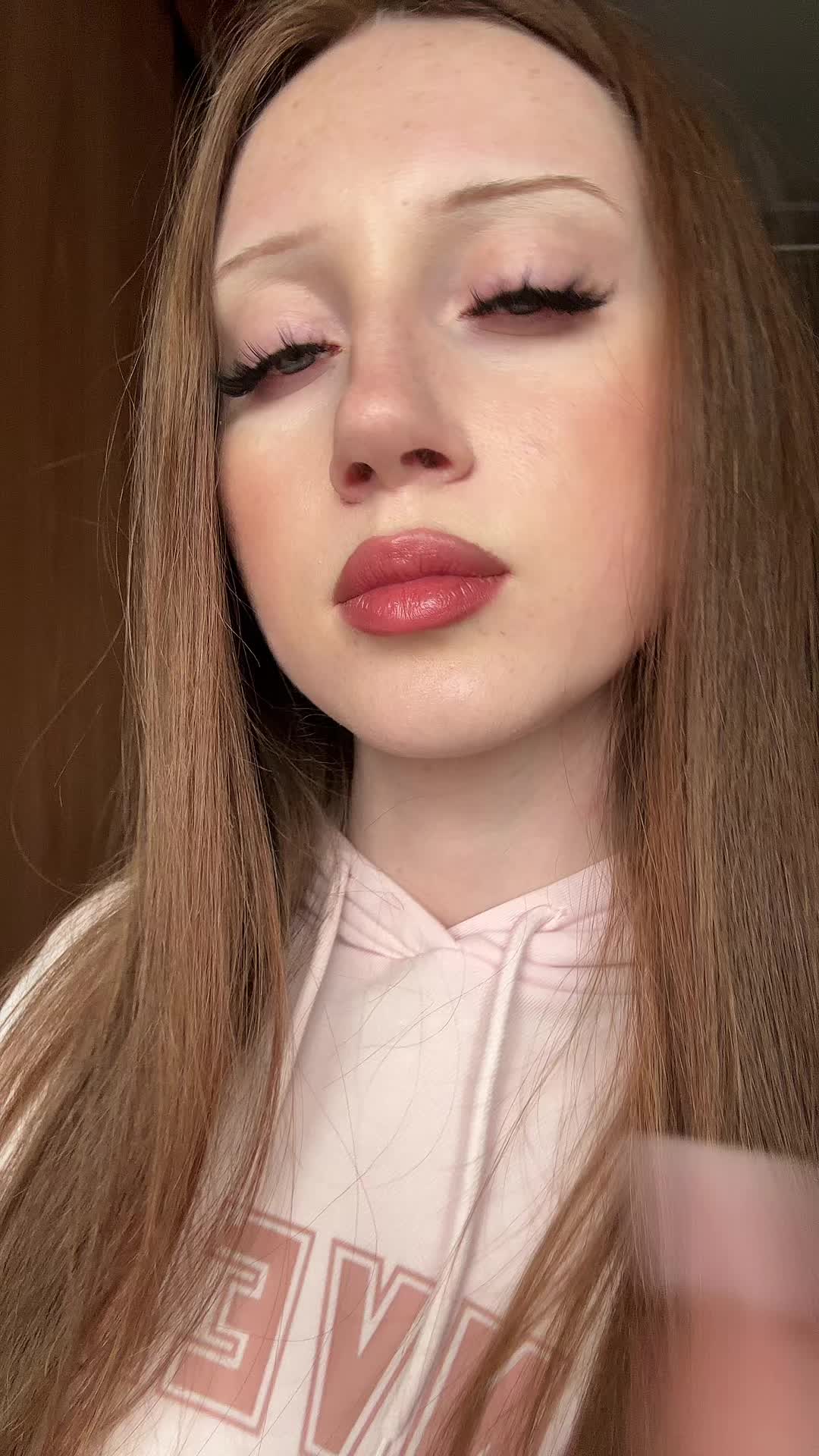 @lisaknvlv