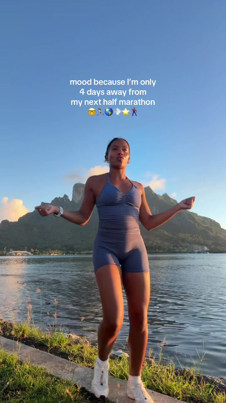 @Yana | Travel + Running Gal ๐